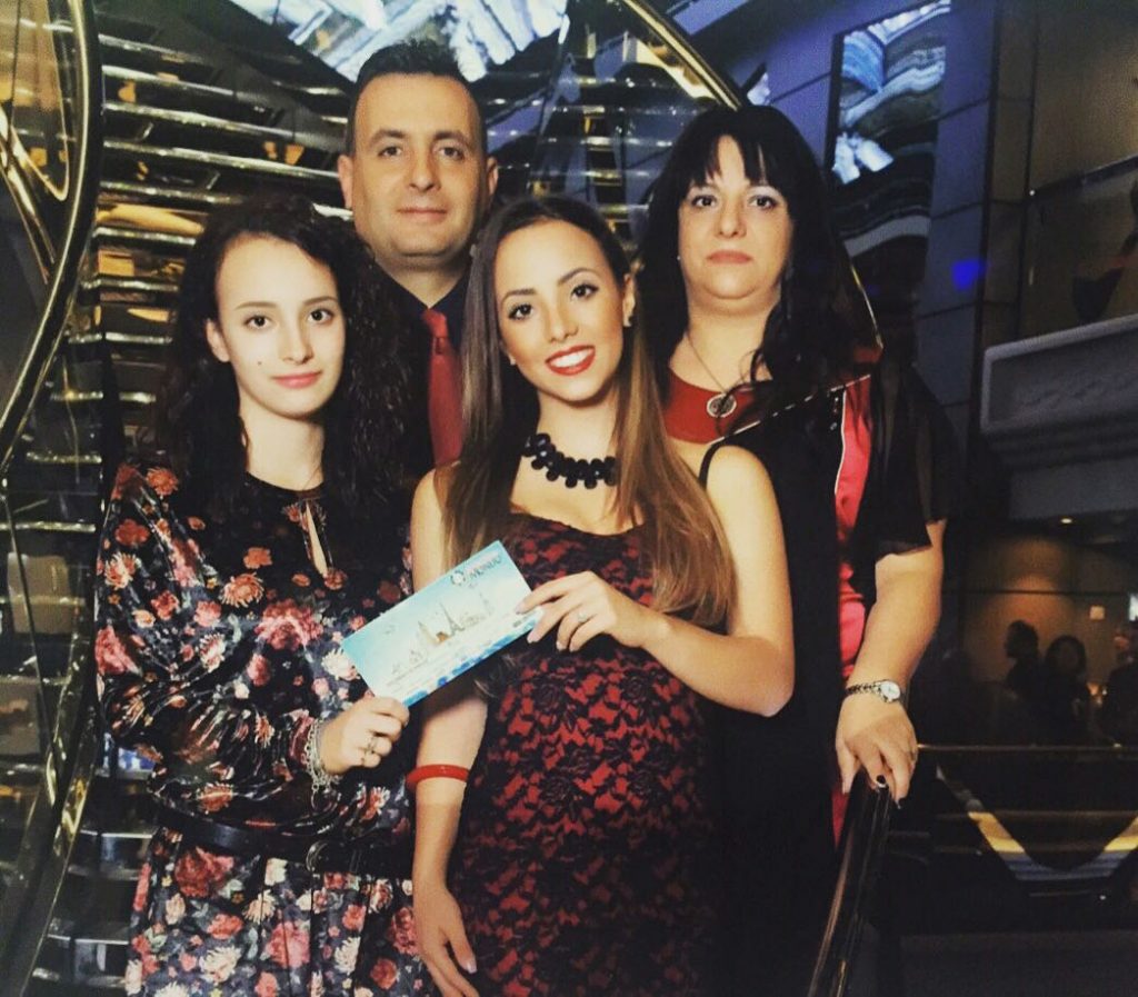 UNA FAMIGLIA IN CROCIERA